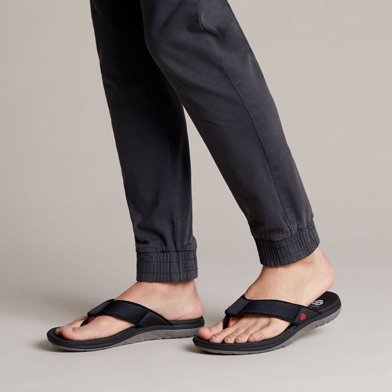 Black Clarks Step Beat Dune Men's Flip Flops | 86553947