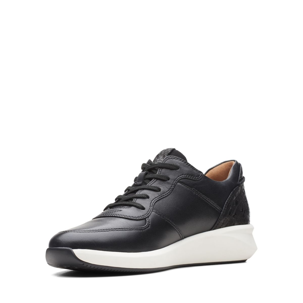 Black Clarks Un Rio Sprint Women's Trainers | 58726308